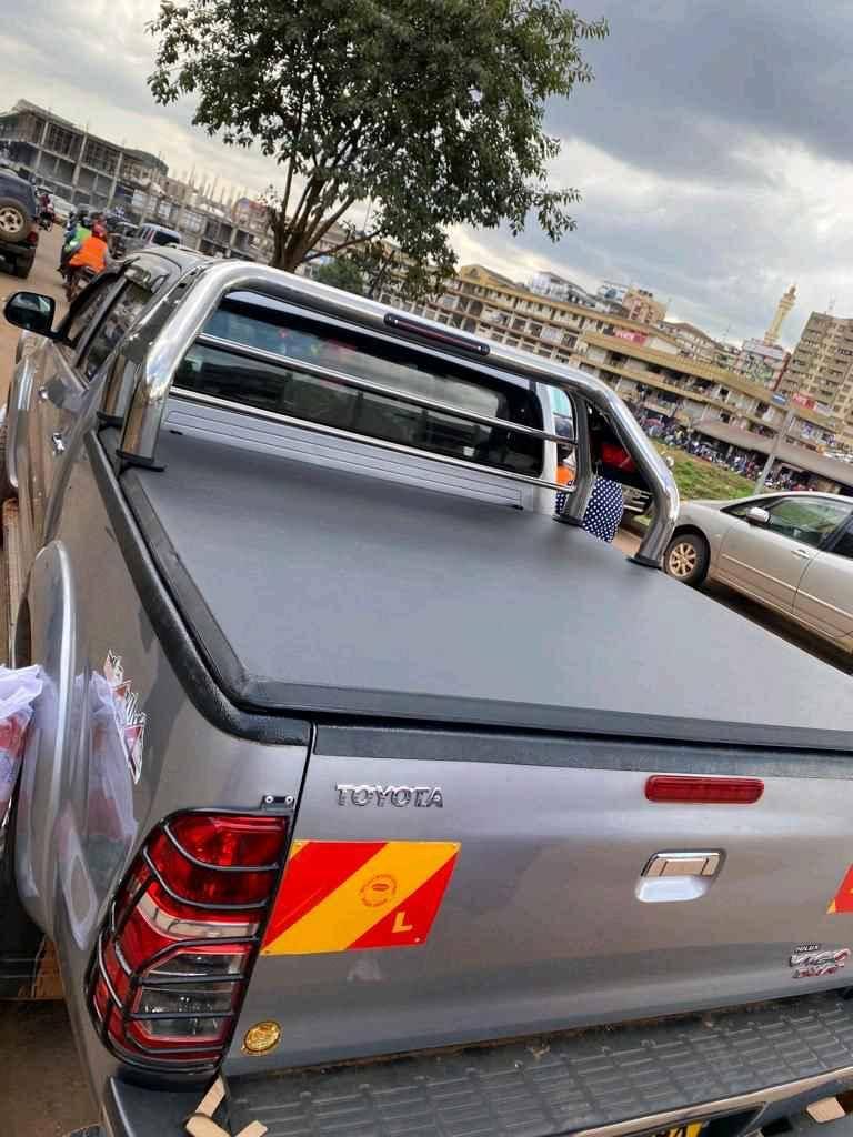 Car Bed Covers for Hilux Vigo, Revo etc for sale in Kampala - Yilick