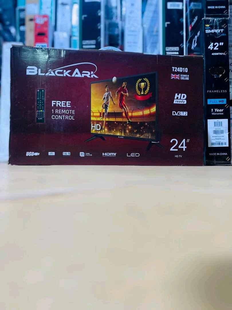 Black Ark 24 inch smart Tv for sale in Kampala - Yilick