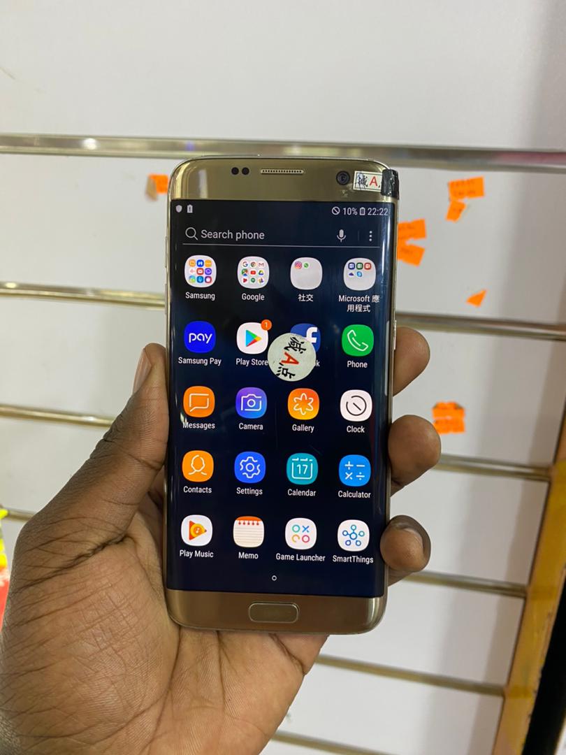 s7edge  for sale in Kampala - Yilick