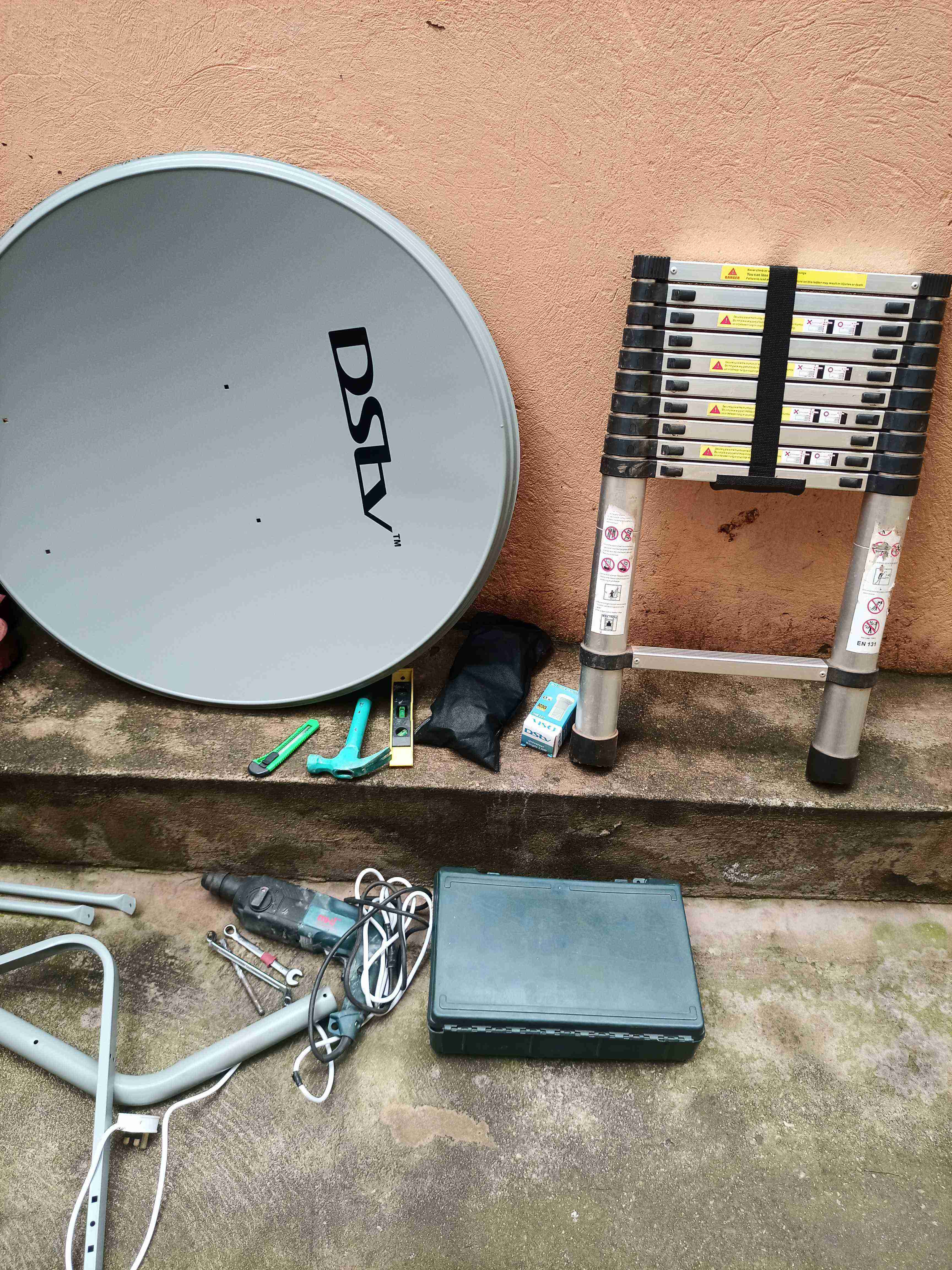 Satellite installation services for sale in Kampala - Yilick