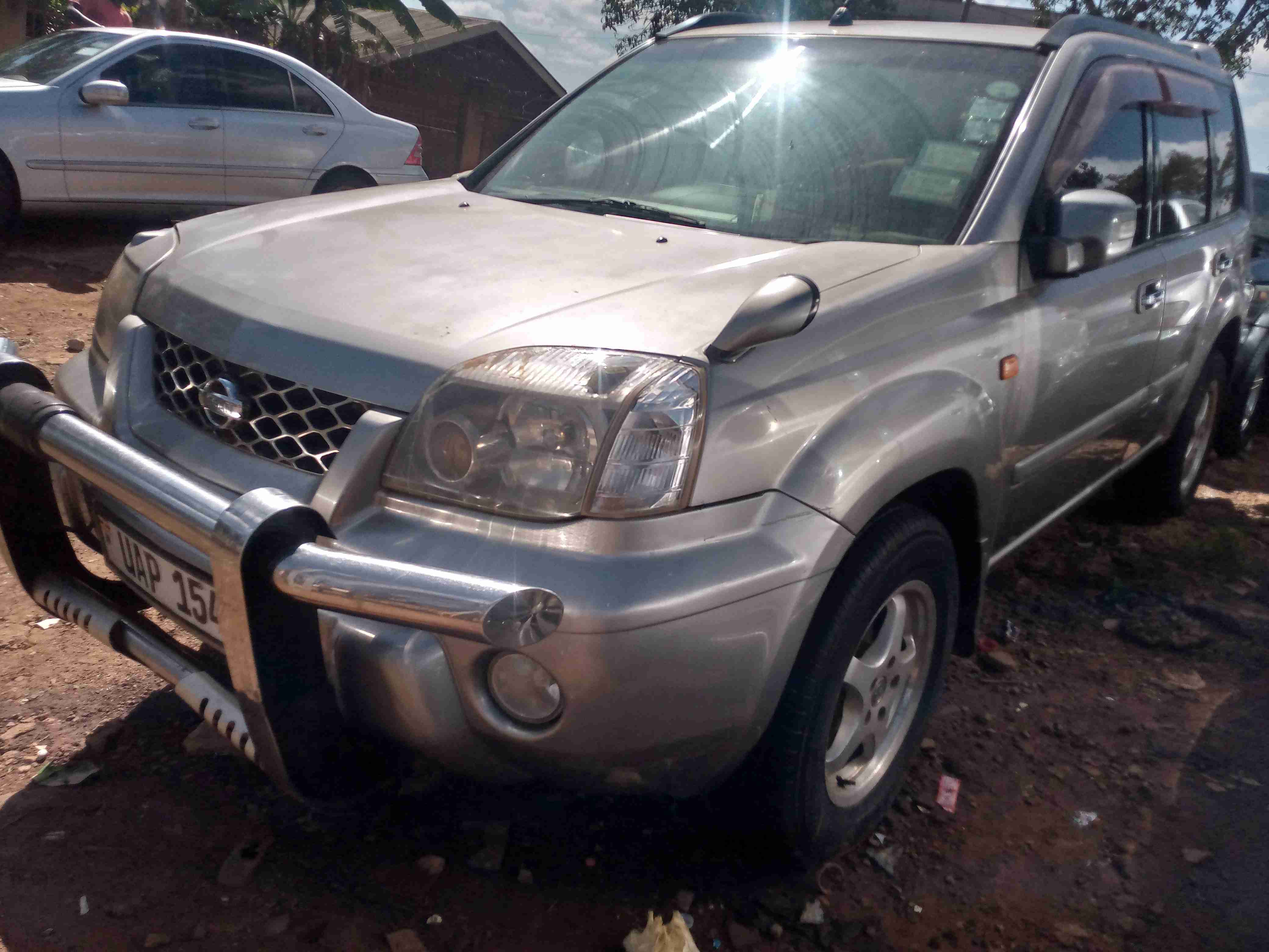Nissan X-Trail Gray 2002  for sale in Kampala - Yilick